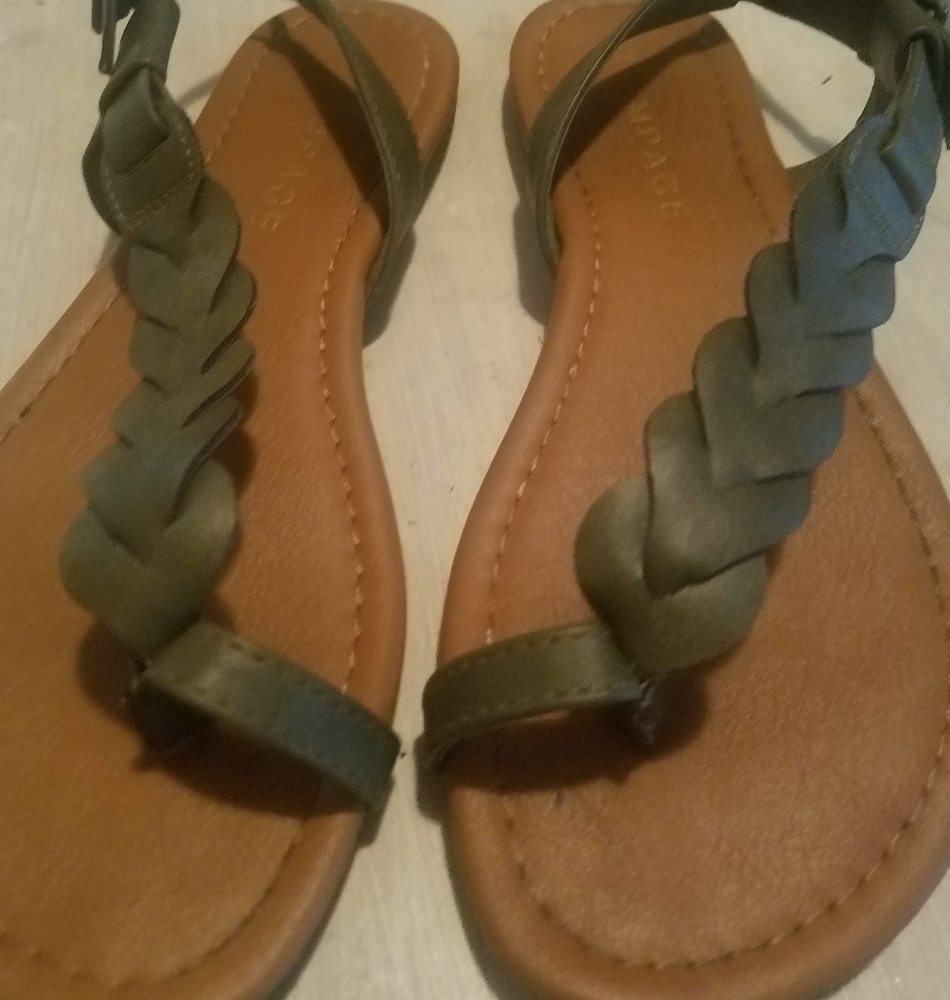 Bono sandals